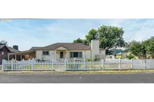 3810 NE Riverside Ave, Pendleton, OR 97801 - Photo 1