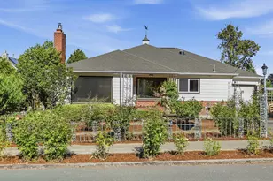 6010 S Corbett Ave, Portland, OR 97239 - Photo 1