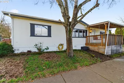 260 21st St, Albany, OR 97322 - Photo 1