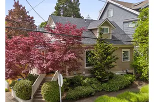537 SE Spokane St, Portland, OR 97202 - Photo 1