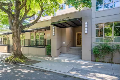 1930 NW Irving St #604, Portland, OR 97209 - Photo 1