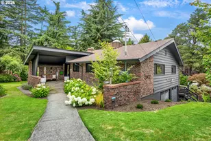 2802 SE Moreland Ln, Portland, OR 97202 - Photo 1