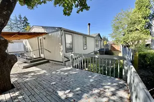 14217 NE 10th Ave, Vancouver, WA 98685 - Photo 1