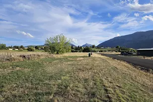 702 N Simeon St, Joseph, OR 97846 - Photo 1