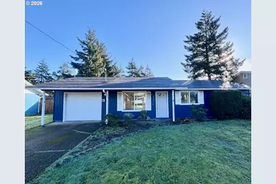 1940 Willow St, Florence, OR 97439 - Photo 1