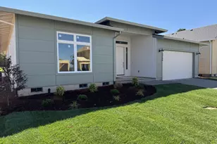 3266 Nightingale Dr, Woodburn, OR 97071 - Photo 1