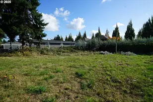 Douglas St, Longview, WA 98632 - Photo 1