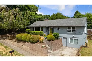 632 NE Everett St, Camas, WA 98607 - Photo 1