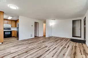 345 23rd St, Springfield, OR 97477 - Photo 5