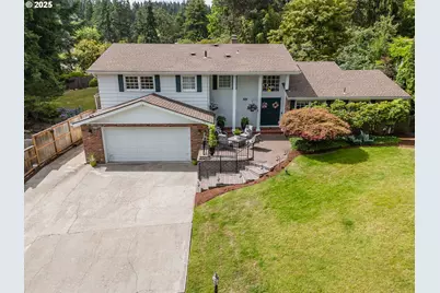 2330 W 23rd Pl, Eugene, OR 97405 - Photo 1