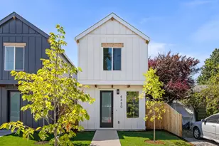 4350 NE Going St, Portland, OR 97218 - Photo 1