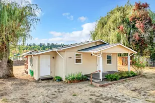 449 N D St, Lowell, OR 97452 - Photo 1