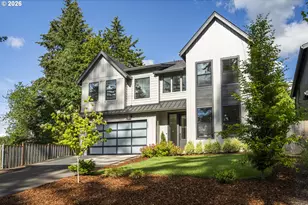 9240 SW 52nd Ave, Portland, OR 97219 - Photo 1