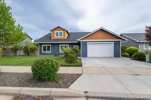 10305 Leonard Ln, Island City, OR 97850 - Photo 1