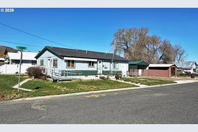 2410 Colorado Ave, Baker City, OR 97814 - Photo 1