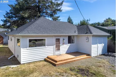 135 Laurel St, Gleneden Beach, OR 97388 - Photo 1