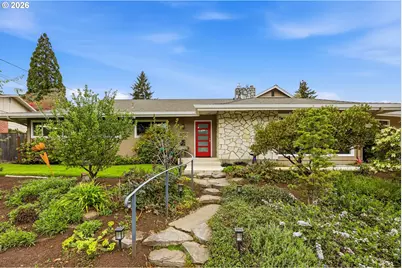 3435 SE Raymond St, Portland, OR 97202 - Photo 1