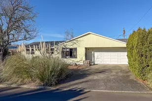 18023 SE Kelly St, Gresham, OR 97236 - Photo 1