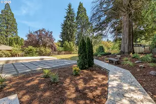 10530 SW Johnson St, Portland, OR 97223 - Photo 37