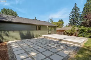 10530 SW Johnson St, Portland, OR 97223 - Photo 19