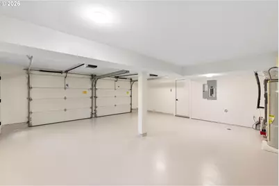 10530 SW Johnson St, Portland, OR 97223 - Photo 35