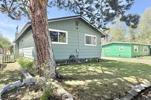 610 NW Bridge St, John Day, OR 97845 - Photo 35