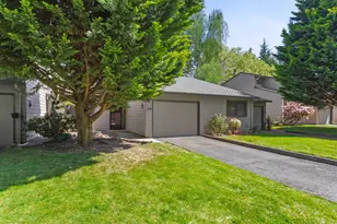 7924 NE Loowit Loop, Vancouver, WA 98662 - Photo 1