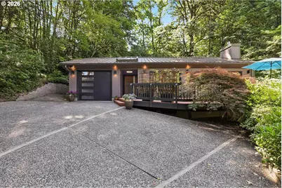 3101 SW Cascade Dr, Portland, OR 97205 - Photo 1