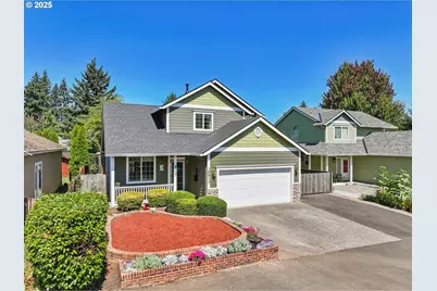 39933 Mitchell Ct, Sandy, OR 97055 - Photo 1