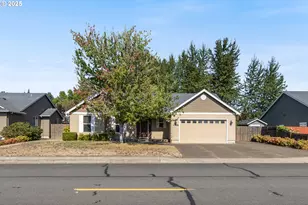 1368 SE Barberry Ave, Dallas, OR 97338 - Photo 1