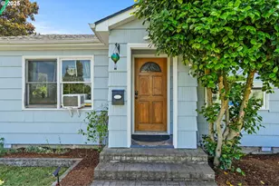 915 N Douglas Ave, Stayton, OR 97383 - Photo 1