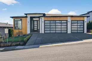 150 W Y St, Washougal, WA 98671 - Photo 1