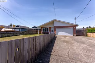 1140 Sanford St, Coos Bay, OR 97420 - Photo 1