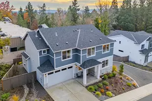 8588 SW Summit Ct, Portland, OR 97225 - Photo 1