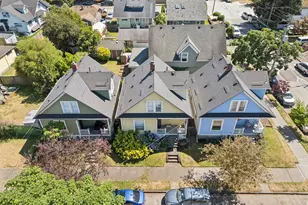 936 N Killingsworth Ct, Portland, OR 97217 - Photo 1