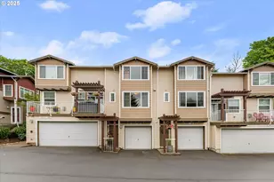 10739 SW Canterbury Ln, Tigard, OR 97224 - Photo 1