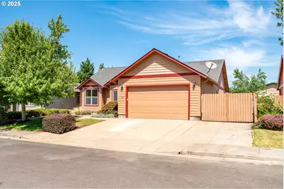 370 Camrin Loop, Creswell, OR 97426 - Photo 1