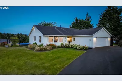 657 Summit Ave, Gearhart, OR 97138 - Photo 1