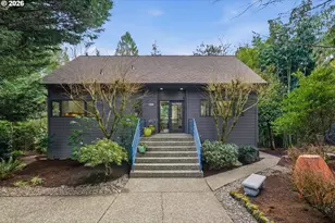 8709 SW 11th Ave, Portland, OR 97219 - Photo 1