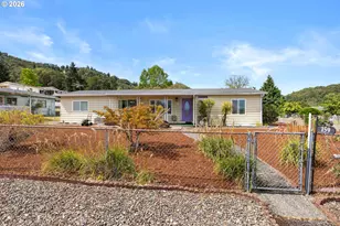 159 NW Kristen Ct, Roseburg, OR 97471 - Photo 1