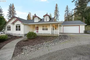 982 Doerner Rd, Roseburg, OR 97471 - Photo 1
