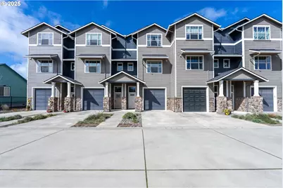 1344 Seagate Ave, Coos Bay, OR 97420 - Photo 1