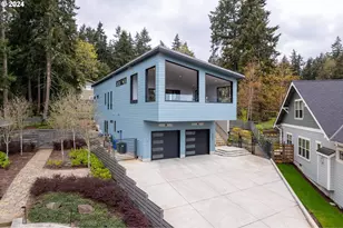 2484 Panorama Dr, Eugene, OR 97405 - Photo 1