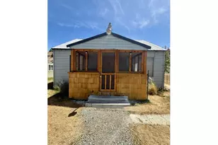 318 SW Brent Dr, John Day, OR 97845 - Photo 1