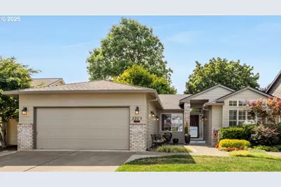 3265 NE Glencoe Oaks Pl, Hillsboro, OR 97124 - Photo 1