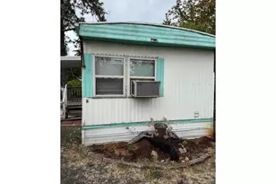 5000 NE Stephens St, Roseburg, OR 97470 - Photo 1