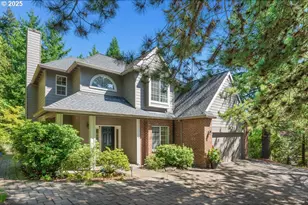 4844 SW 45th Ave, Portland, OR 97221 - Photo 1