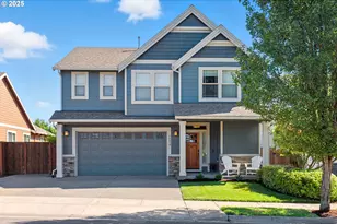 12476 Rogue River Way, Oregon City, OR 97045 - Photo 1