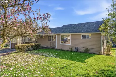 3323 Columbia Heights Rd, Longview, WA 98632 - Photo 1