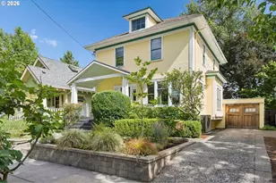 4011 SE Salmon St, Portland, OR 97214 - Photo 1